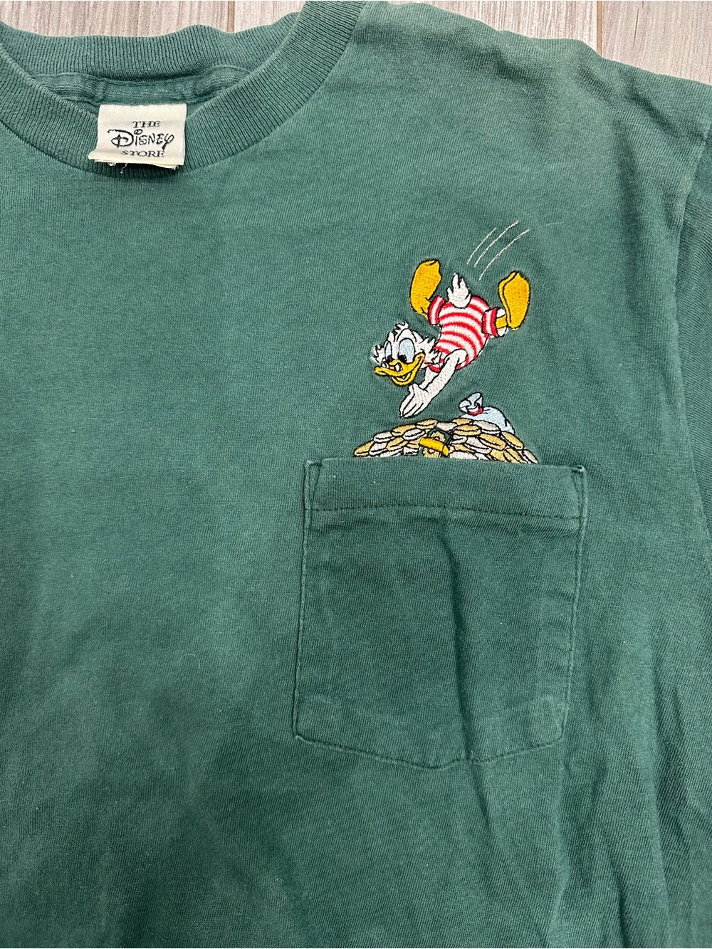 Vintage 90s Disney embroided pocket Tee - Picture 2 of 6